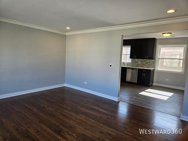 Building Photo - 5601 W Berenice Ave