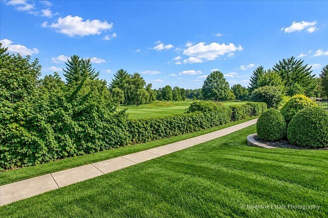 Building Photo - 6201 Sleepy Hollow Ln