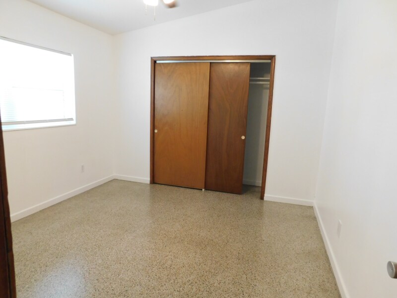 Building Photo - 1811 Highland Ave