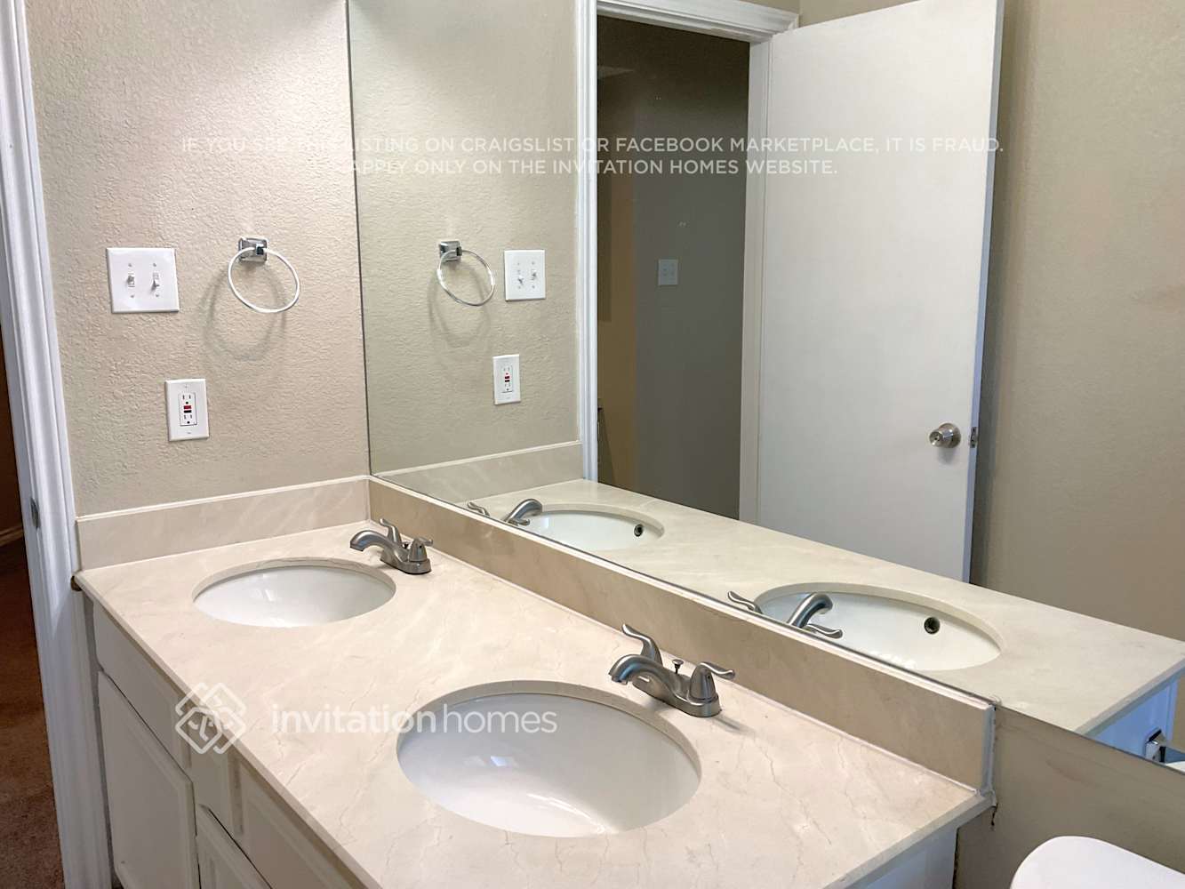 Building Photo - 2117 Belmont Park Dr