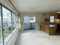 Building Photo - 0036BRU