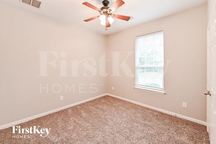 Building Photo - 17246 Mitchell Pass Ln