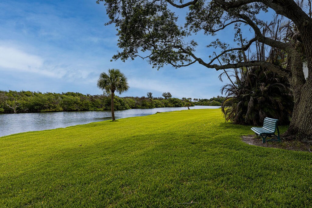 Building Photo - 2800 Indian River Blvd