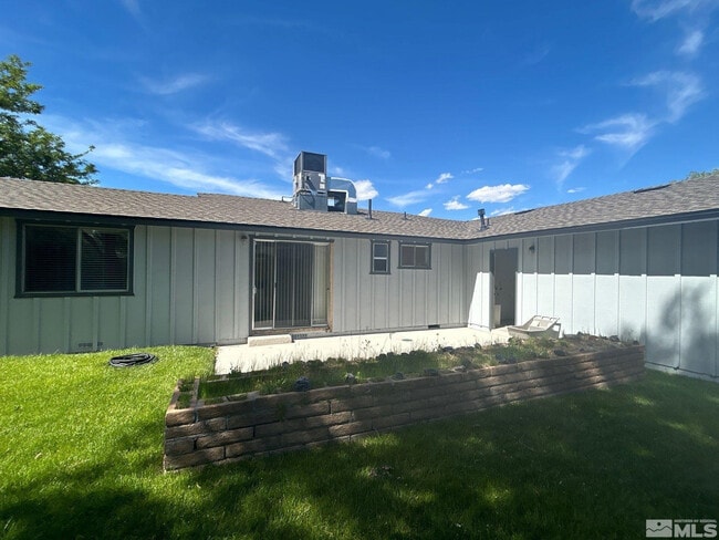 Building Photo - 3008 Imperial Way