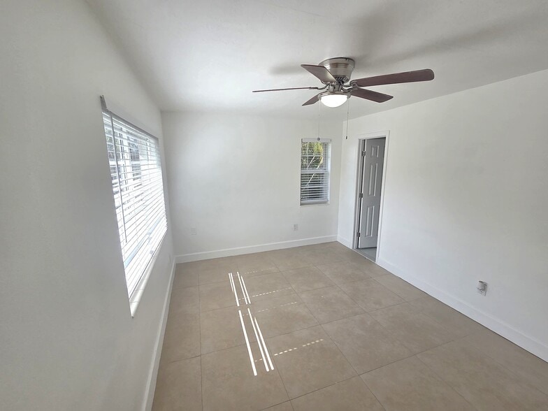 Building Photo - 19356 SW 103rd Ct