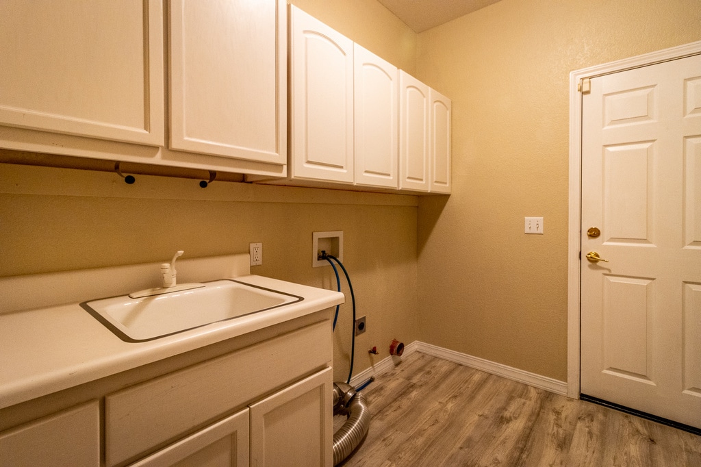 Building Photo - 625 Asilo