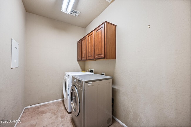 Building Photo - 16275 N 98th Pl