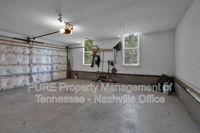 Building Photo - 309 Evan Ct