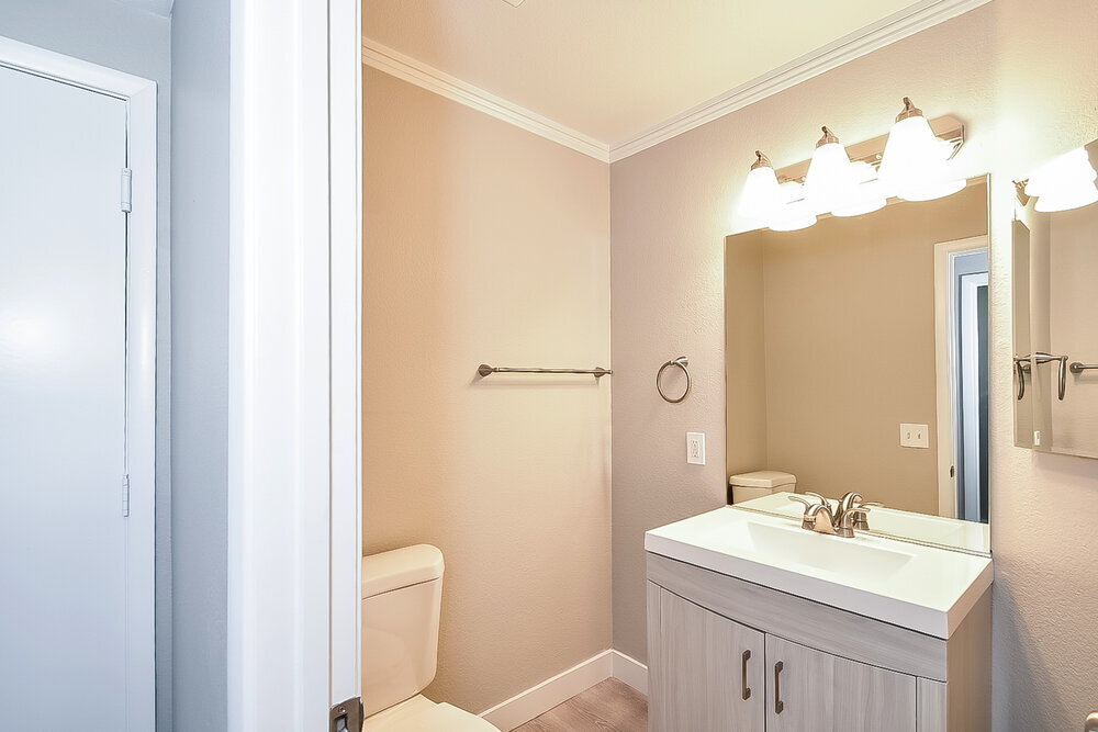 Building Photo - 7716 Donald Nelson Ave