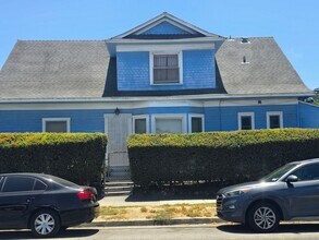 Building Photo - 2 Bed 1 Bath in North Park