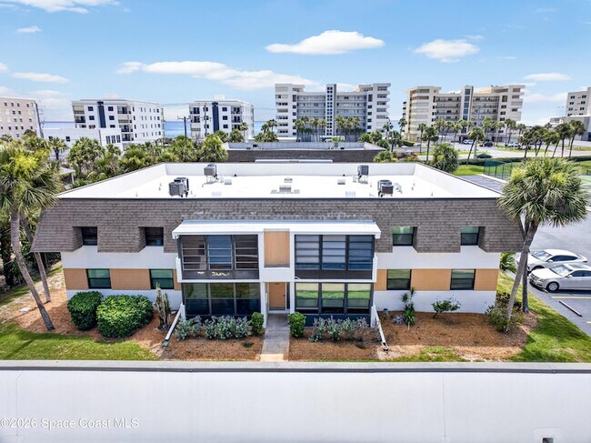Building Photo - 2700 N Hwy A1A