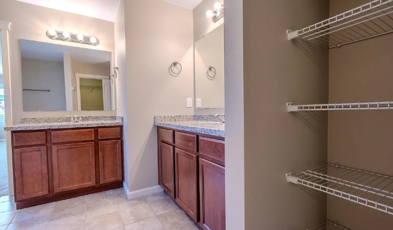 Building Photo - 1443 Farina Lp SE