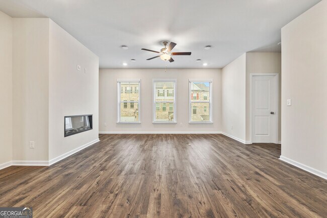 Building Photo - 135 Matson Run SW