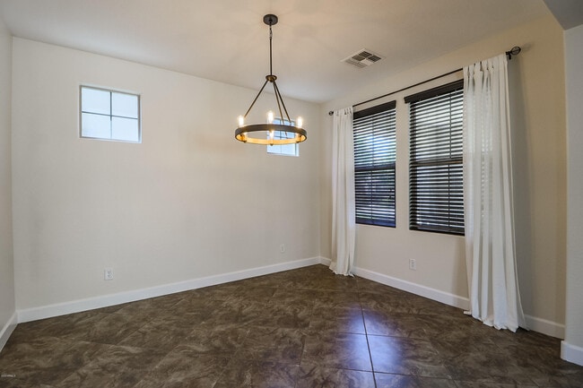 Building Photo - 3457 E Orchid Ln
