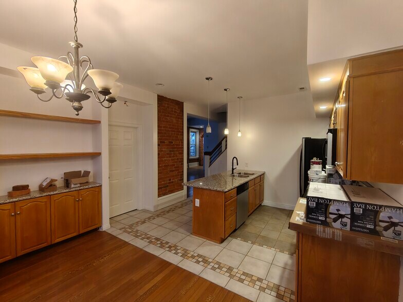 Building Photo - 4204 Williamson Pl