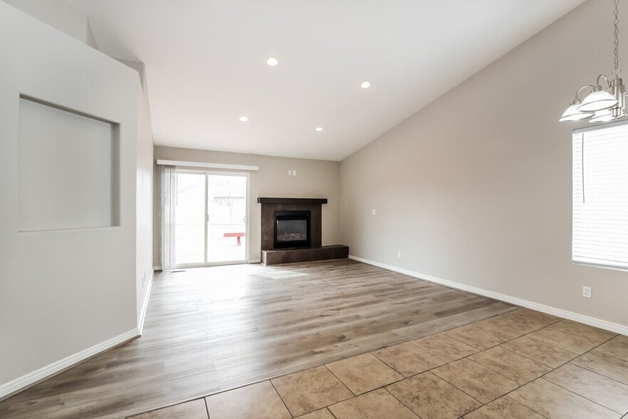 Building Photo - 4053 W 5075 S