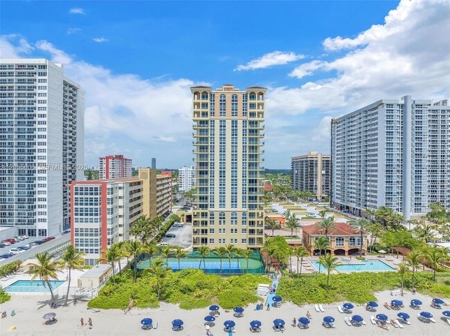 Building Photo - 2065 S Ocean Dr