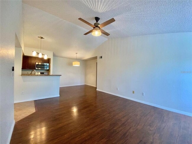 Building Photo - 5144 Conroy Rd