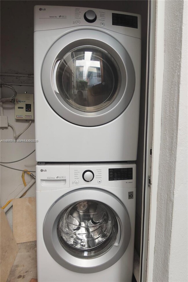 Building Photo - 7312 Gary Ave