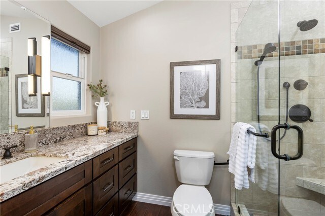 Building Photo - 1377 Hazelwood Pl