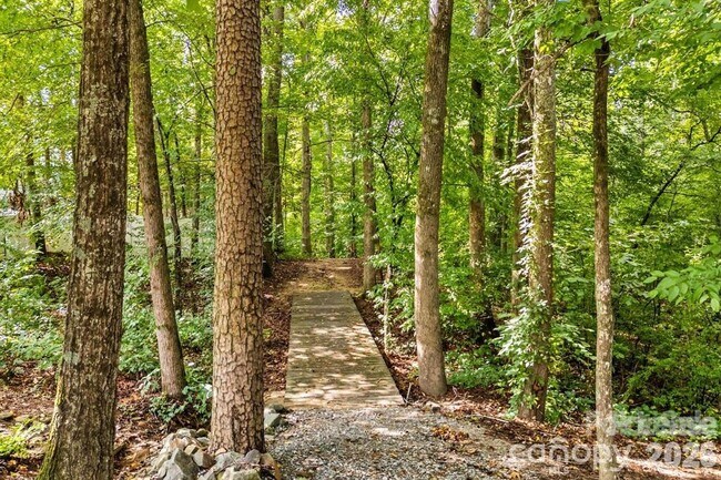 Building Photo - 16628 Summers Walk Blvd