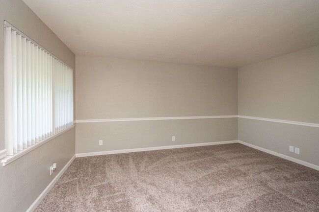 Interior Photo - McClatchy Hillside apartments