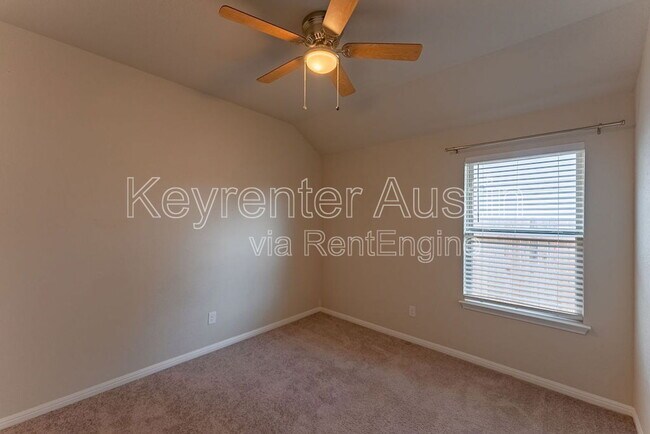 Building Photo - 113 Caney Cv