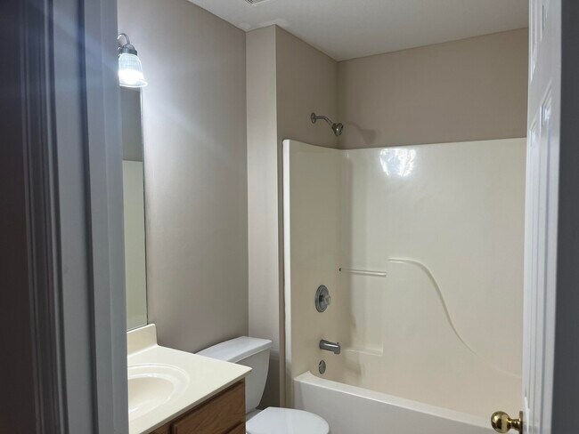 Building Photo - 2409 Lubbock Ct