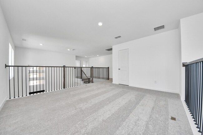 Building Photo - 9223 Willowbank Gap Ln