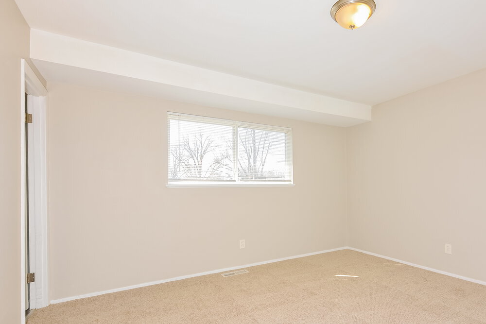Building Photo - 1570 Tahoe Dr