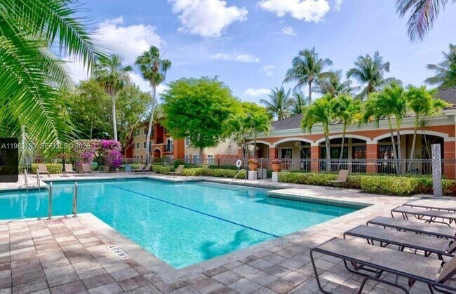 Building Photo - 4171 N Haverhill Rd