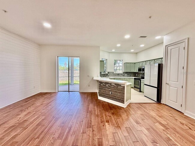 Building Photo - 8614 Miramar Terrace Cir