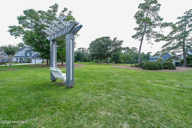 Building Photo - 275 Sailor Sky Wy