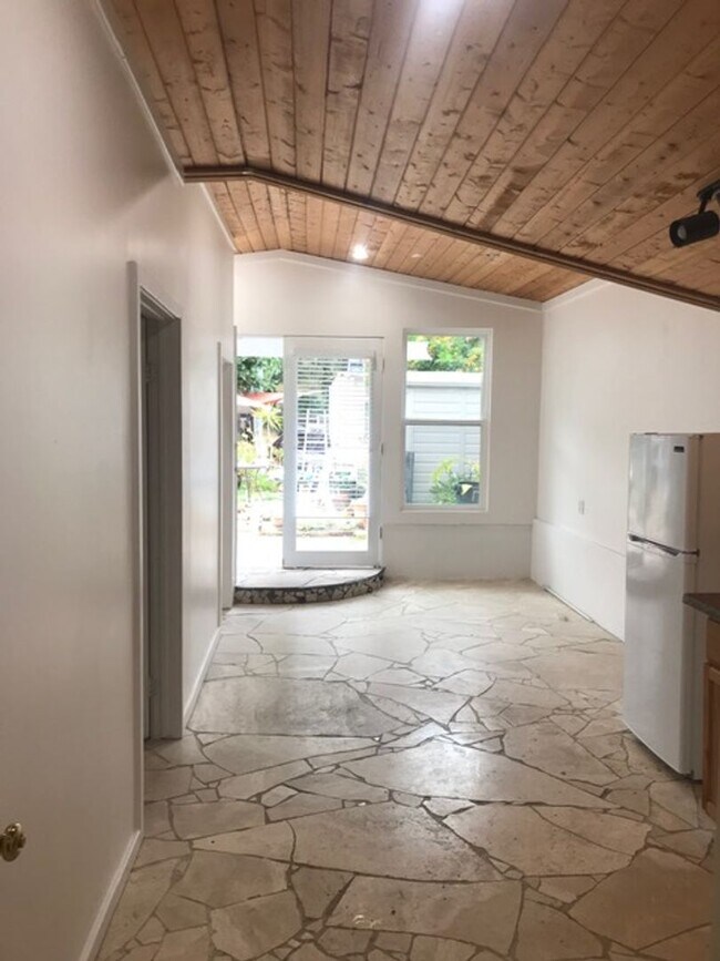 Building Photo - 21080 Laguna Canyon Rd