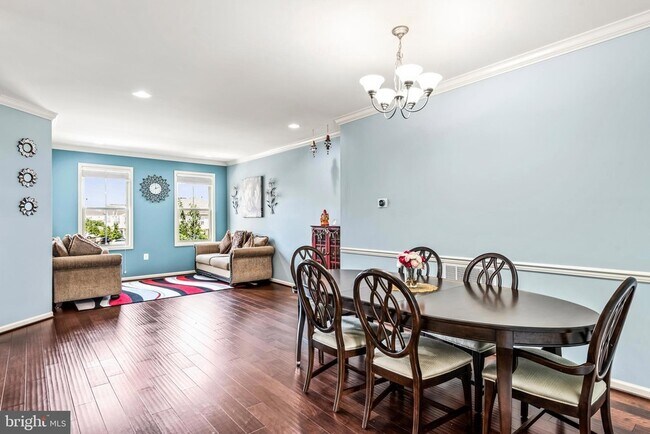 Building Photo - 23638 Sailfish Square