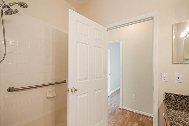 Building Photo - 603 Pinehurst Ct