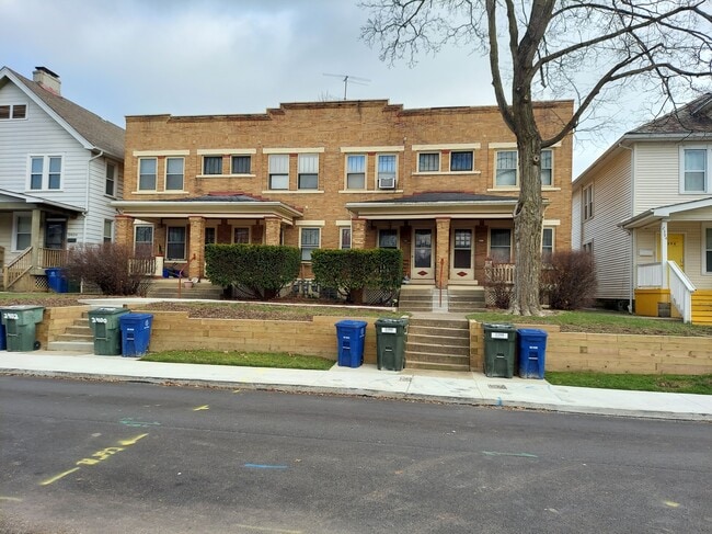 Building Photo - 2398 Indiana Ave