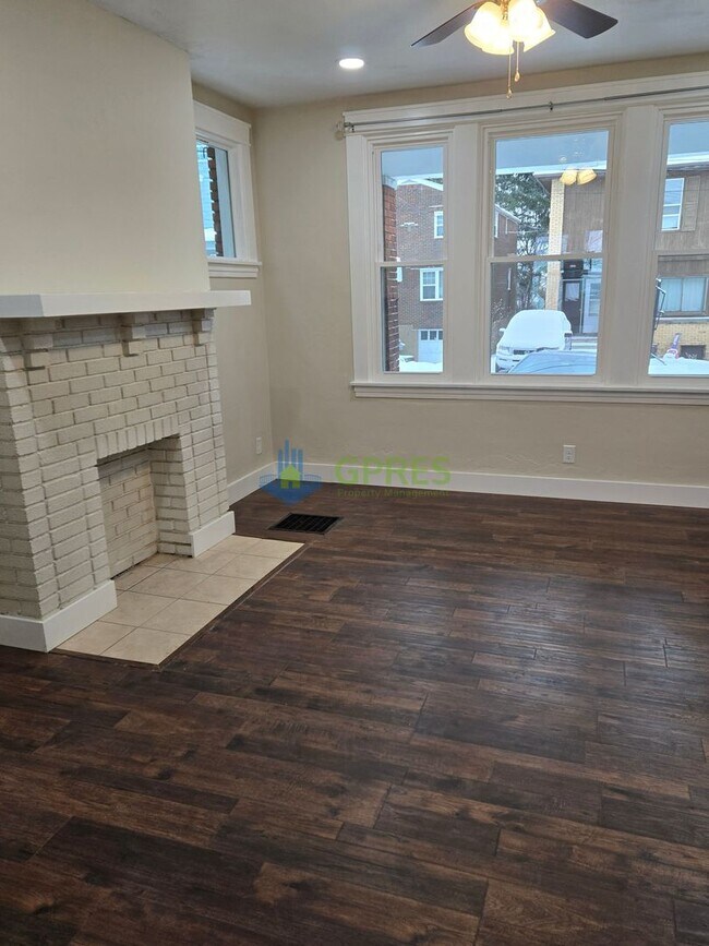 Building Photo - Newly renovated Beechview Home with Bonus Room walking distance to the T