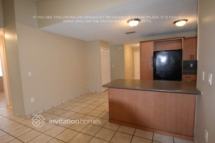 Building Photo - 6341 Sedgewyck Cir W