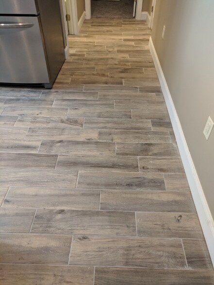 Building Photo - 72 William St