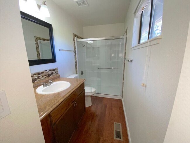 Building Photo - SE Reno Single Story House - Beautiful Pastoral/Mountain Views