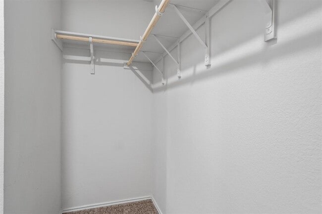 Building Photo - 108 Ragnar Dr