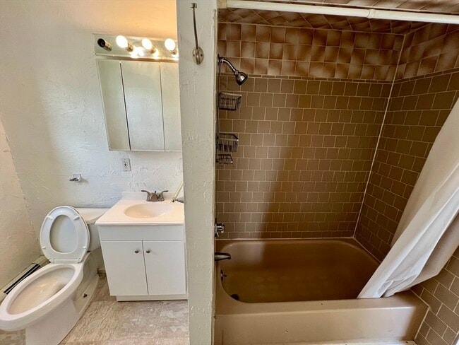 Building Photo - 1 Wyeth St