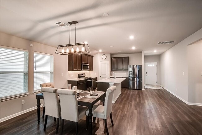 Building Photo - 403 Grapefruit Rd