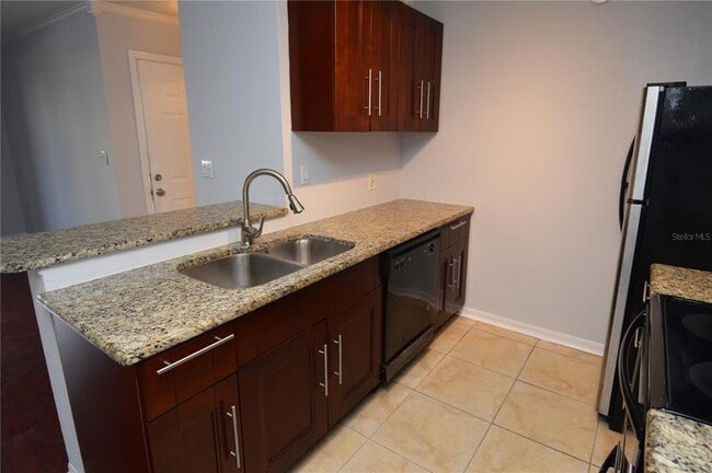 Building Photo - 10265 Gandy Blvd N