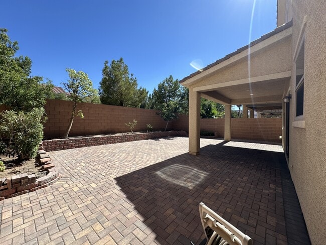 Building Photo - 8977 Melridge Rd