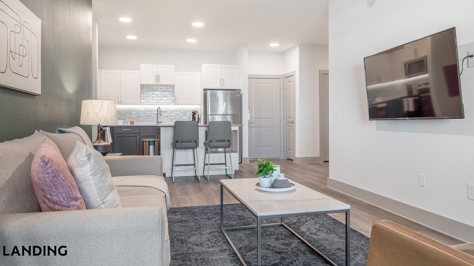 Building Photo - 2995 Railside Lp