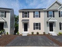 Building Photo - 8 Kuechler Ct