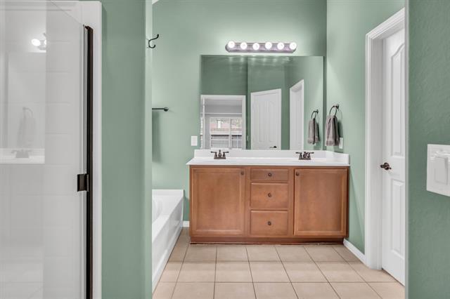 Building Photo - 6548 Fairview Dr