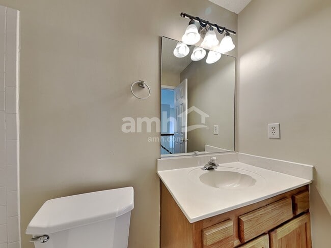 Building Photo - 12528 Cardinal Point Rd